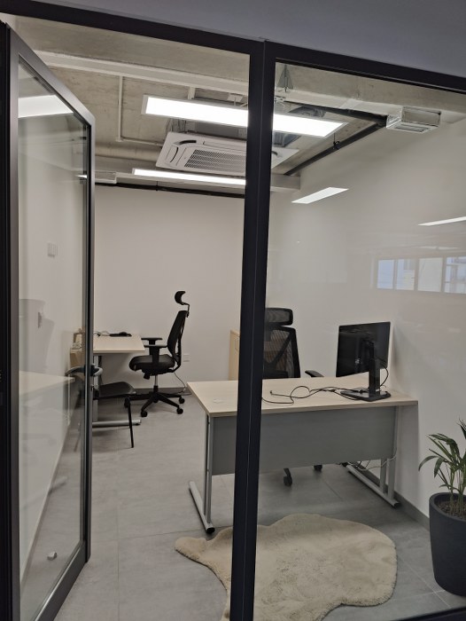 Ta' Xbiex 100sqm office to let
