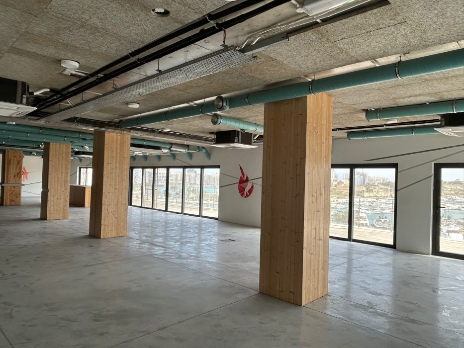 Offices for rent in Malta: Ta' Xbiex 473sqm premises for rent on the Seafront