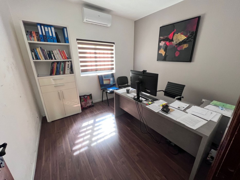 Pieta 138sqm office for rent with 5 rooms