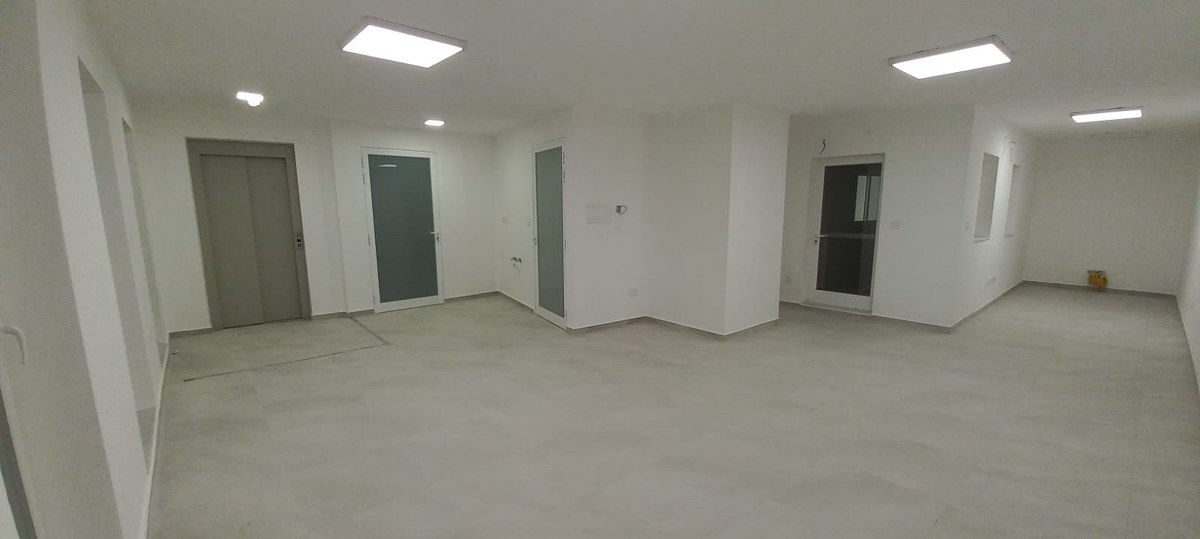 180 SQM Duplex Penthouse with Terrace in Marsa