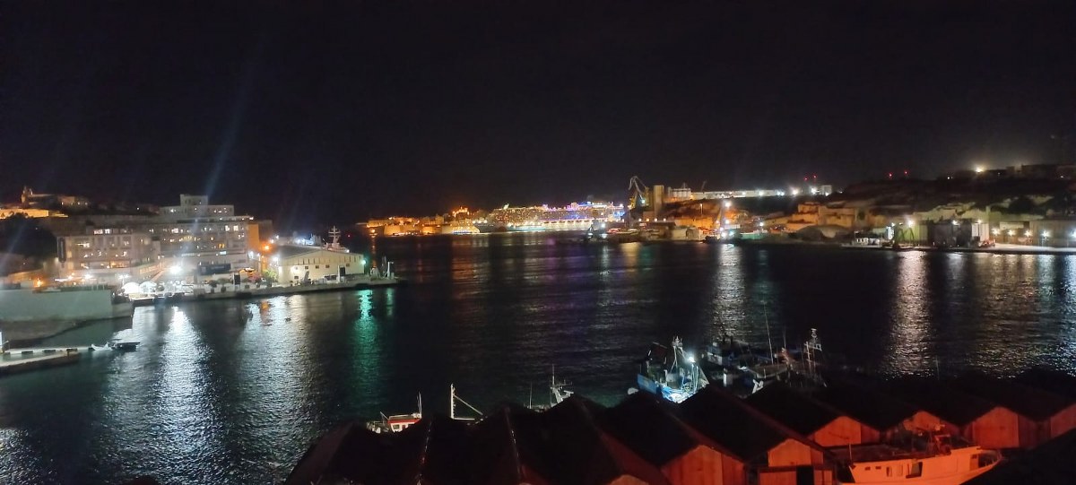 180 SQM Duplex Penthouse with Terrace in Marsa