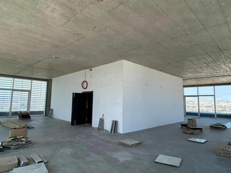 Roof Top Restaurent for rent in Malta with an area of 450sqm
