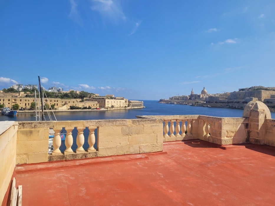 Investment Opportunity Palazzo for Sale in Ta Xbiex with seaviews