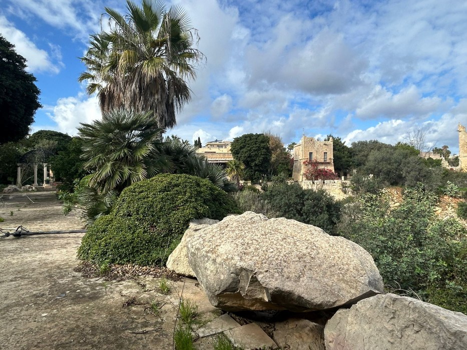 Unique Madliena Venue with Pool, Garden, and Sea Views for Rent