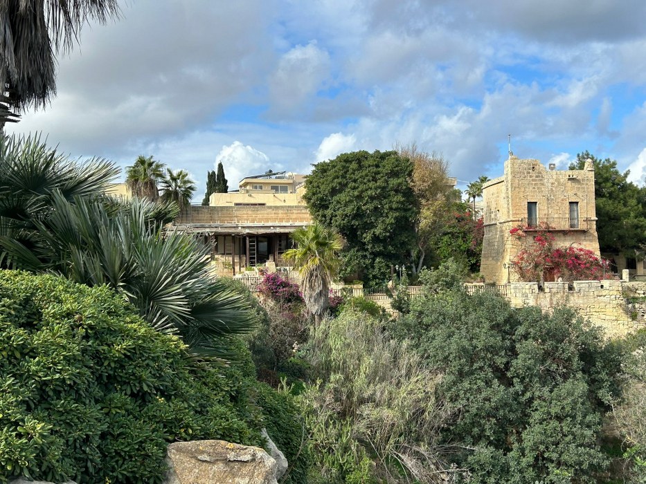 Unique Madliena Venue with Pool, Garden, and Sea Views for Rent