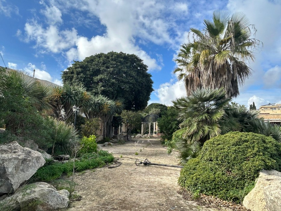 Unique Madliena Venue with Pool, Garden, and Sea Views for Rent